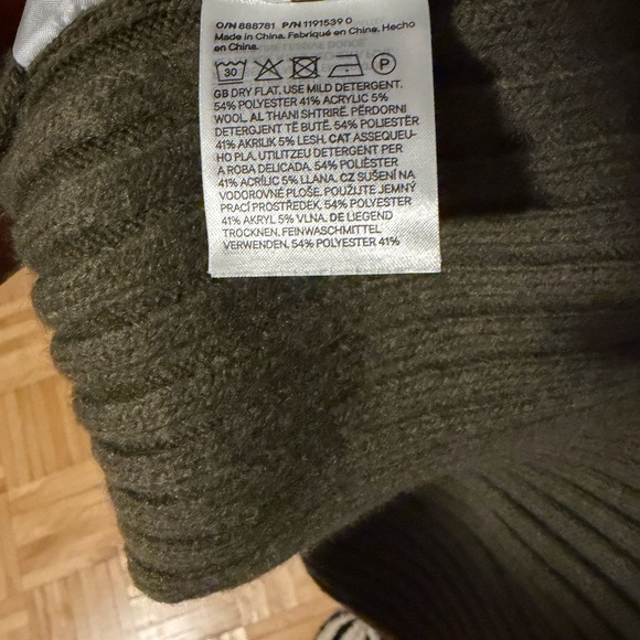 H&M Olive Green Ribbed Women's Dress size XL - Picture 4 of 4